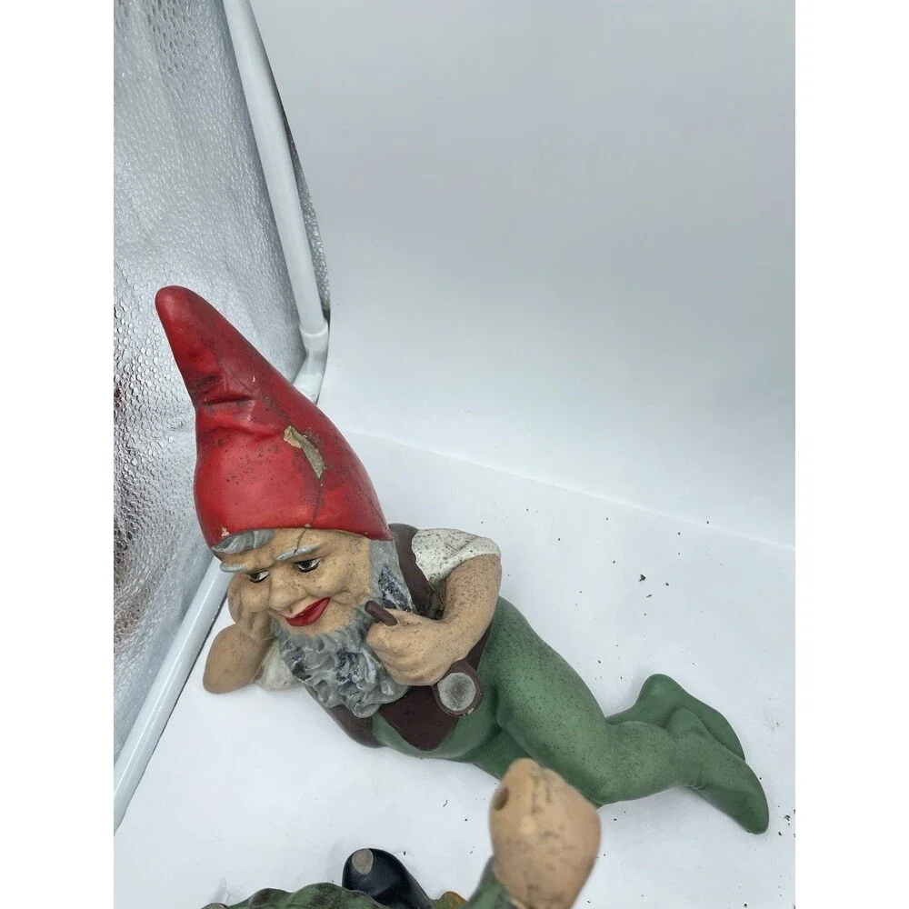 RARE Vintage Heissner West Germany Terracotta Garden Gnome Set of 4 + Mushroom